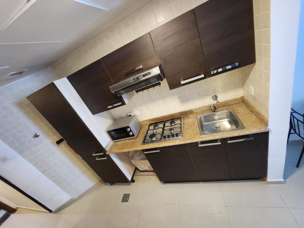 Furnished Studio Apartment Near Business Bay Metro Station دبي المظهر الخارجي الصورة