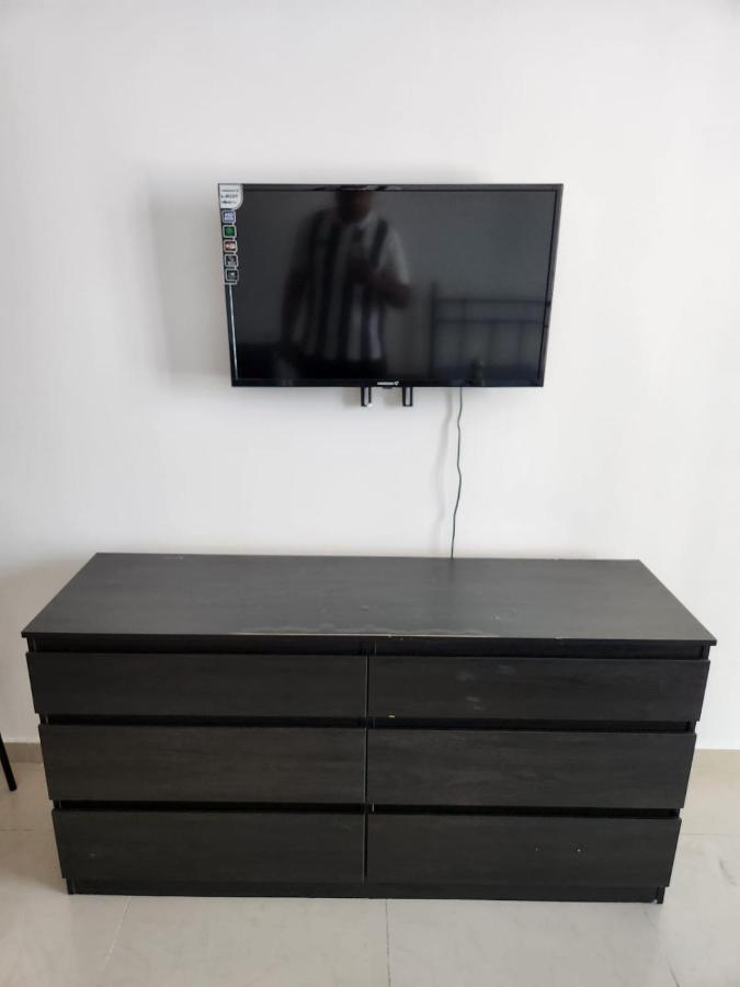 Furnished Studio Apartment Near Business Bay Metro Station دبي المظهر الخارجي الصورة