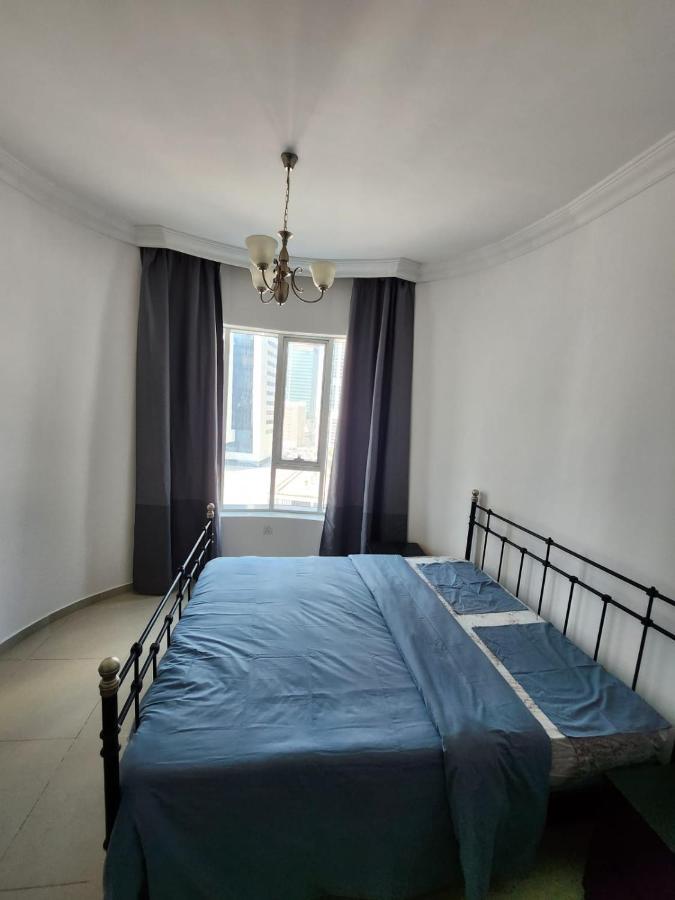 Furnished Studio Apartment Near Business Bay Metro Station دبي المظهر الخارجي الصورة