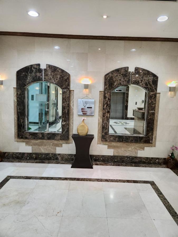 Furnished Studio Apartment Near Business Bay Metro Station دبي المظهر الخارجي الصورة