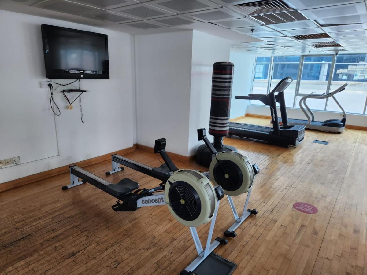 Furnished Studio Apartment Near Business Bay Metro Station دبي المظهر الخارجي الصورة