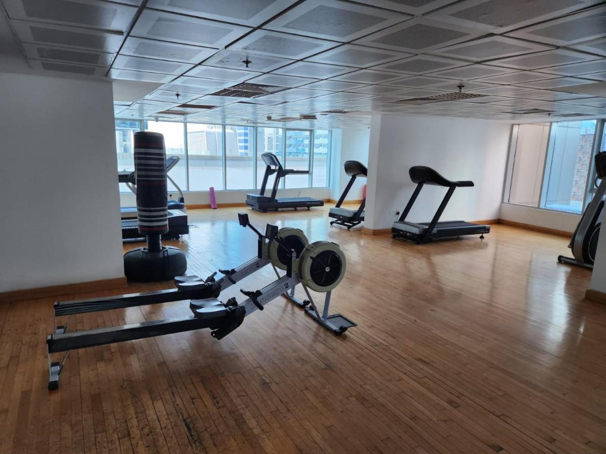 Furnished Studio Apartment Near Business Bay Metro Station دبي المظهر الخارجي الصورة